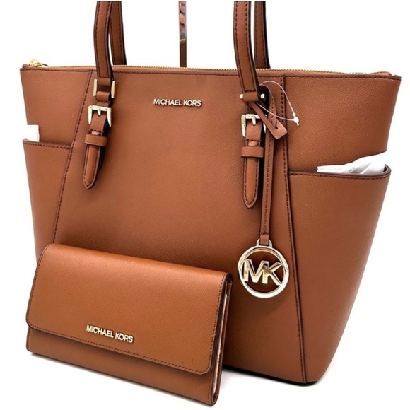 Michael Kors Large Charlotte Tote Bag &
Large Trifold Wallet Luggage - Picture 1 of 14